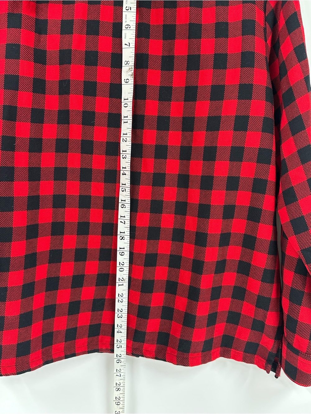 Pendleton Virgin Wool Red and Black Buffalo Plaid Button-Down Shirt Sz L - Picture 9 of 10